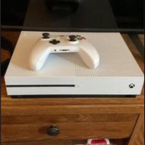 Xbox One, and Head Phones